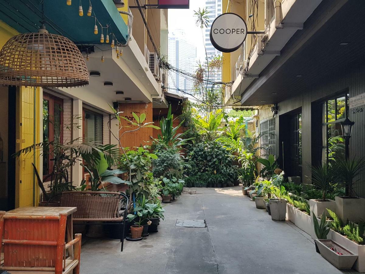 Hostel Cooper Bangkok Exterior foto