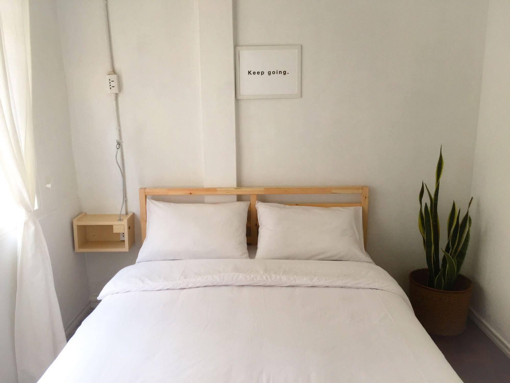 Hostel Cooper Bangkok Exterior foto